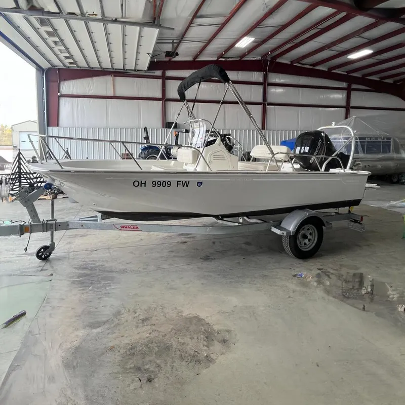 Slide: The Image of Boston Whaler 170 Montauk 2019 - 0