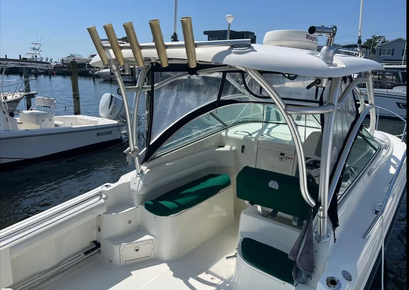 Slide: The Image of Hydra-Sports Vector 2500 VX 2005 - 2