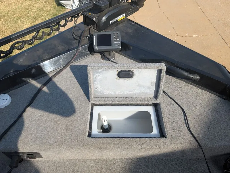 Slide: The Image of Crestliner Crappie 17 2009 - 20