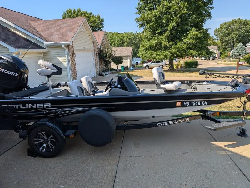 Slide: The Image of Crestliner Crappie 17 2009 - 3