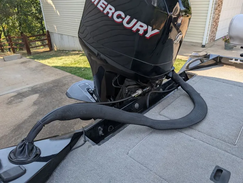 Slide: The Image of Crestliner Crappie 17 2009 - 30