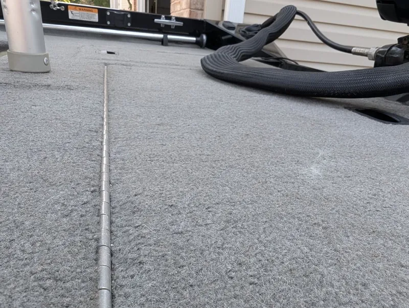 Slide: The Image of Crestliner Crappie 17 2009 - 40