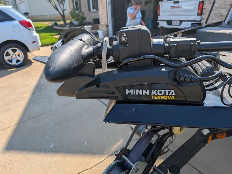 Slide: The Image of Crestliner Crappie 17 2009 - 54