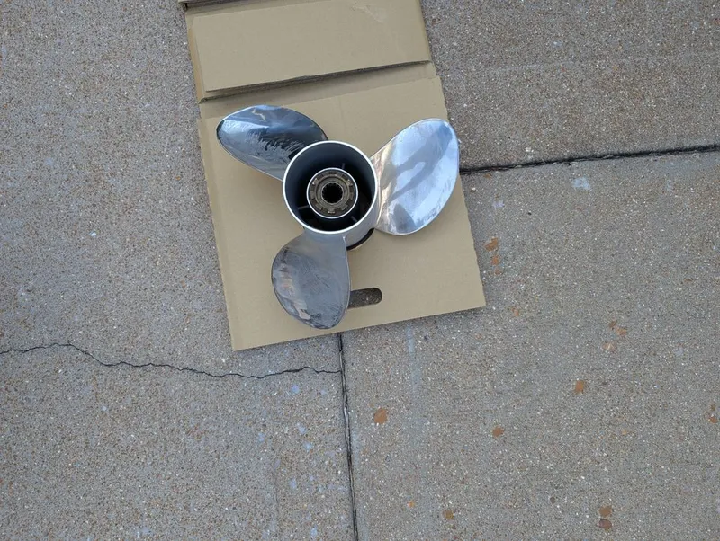 Slide: The Image of Crestliner Crappie 17 2009 - 58