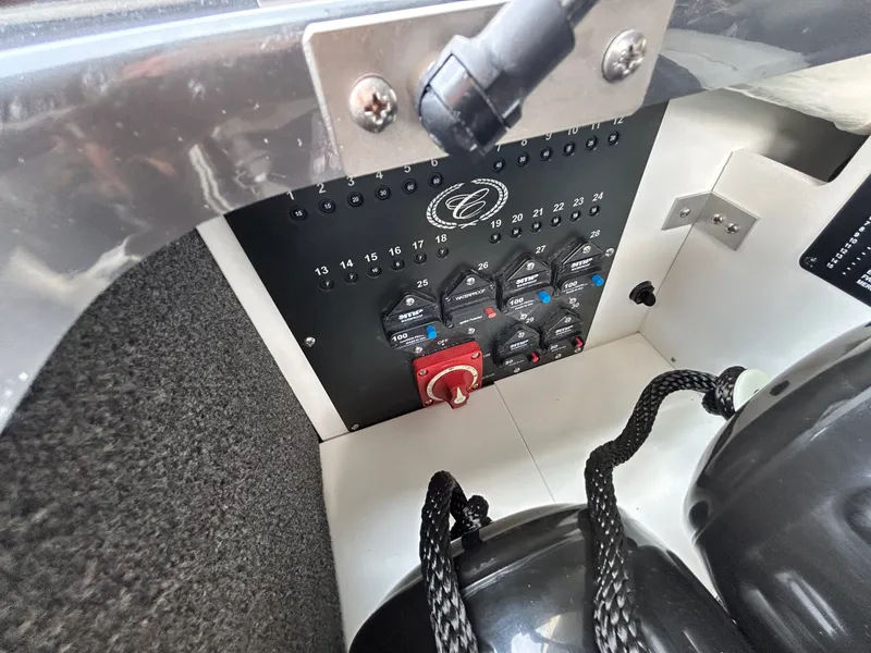 Slide: The Image of Cobalt R8 Surf 2026 - 57