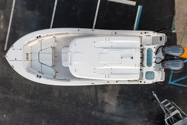 Slide: The Image of Sea Fox 288 Commander 2025 - 5