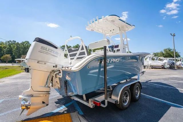 Slide: The Image of Sea Pro 225 Sandbar 2025 - 7