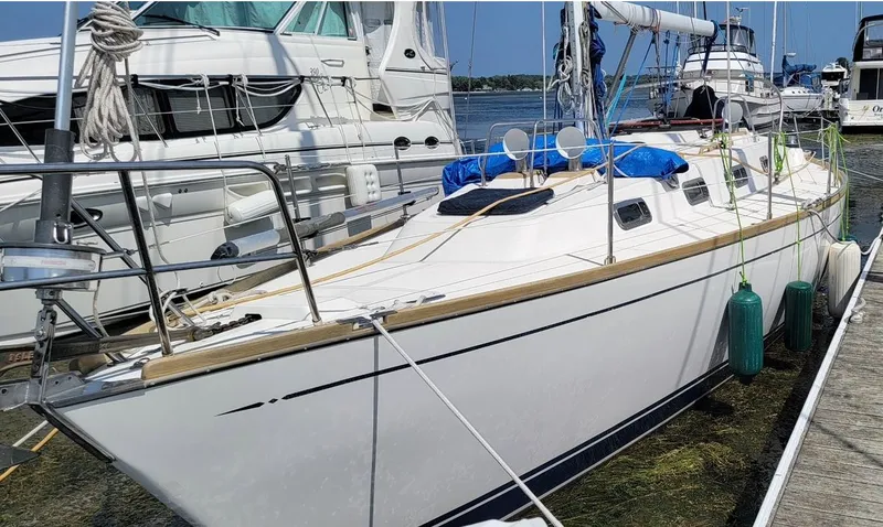 Slide: The Image of Tartan 3800 1995 - 0