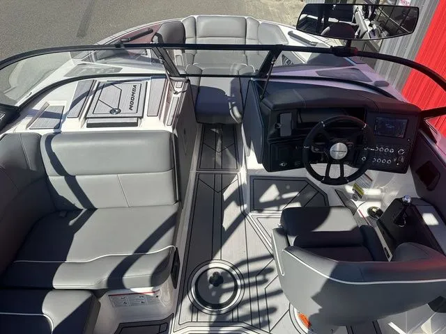 Slide: The Image of Moomba Craz 2023 - 8