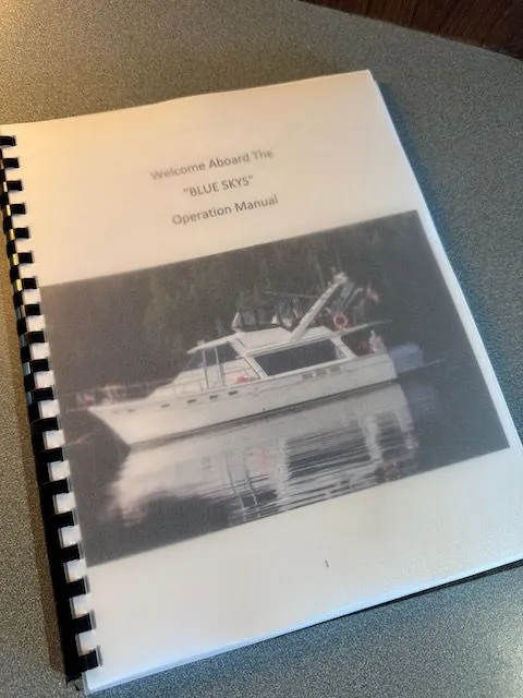Slide: The Image of Bayliner 4588 Pilothouse 1992 - 41