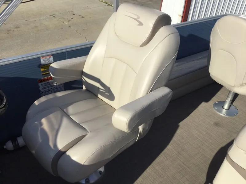 Slide: The Image of Bennington 22SFXAPGDF 2016 - 23