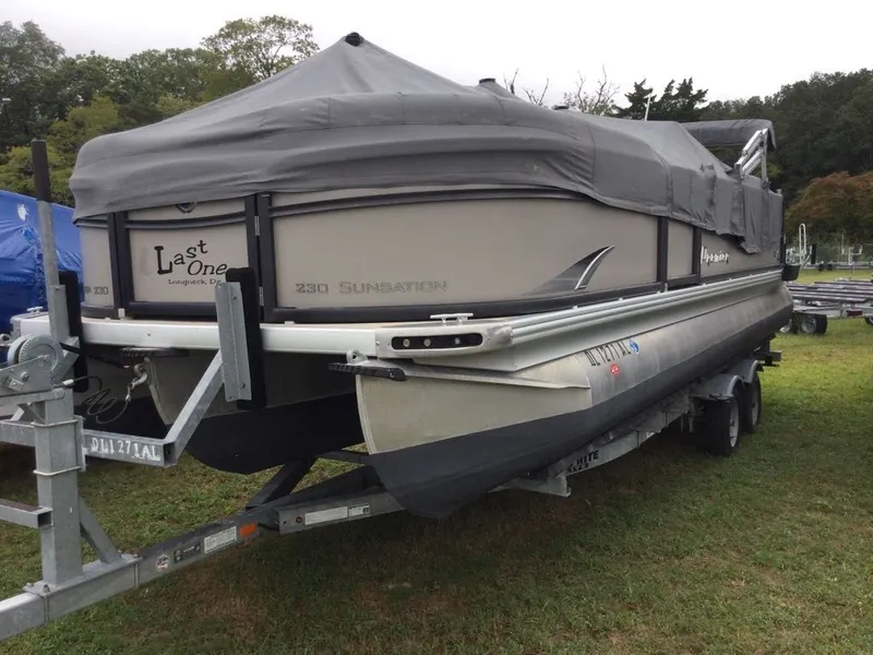 Slide: The Image of Premier 230 Sunsation 2017 - 1