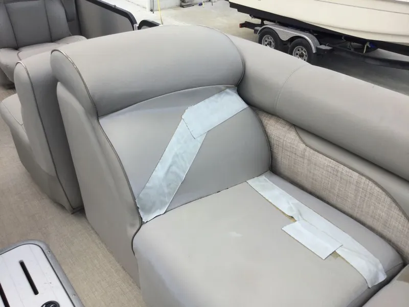 Slide: The Image of Premier 230 Sunsation 2017 - 15