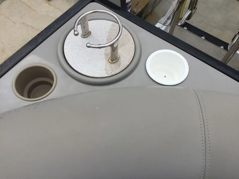 Slide: The Image of Premier 230 Sunsation 2017 - 20