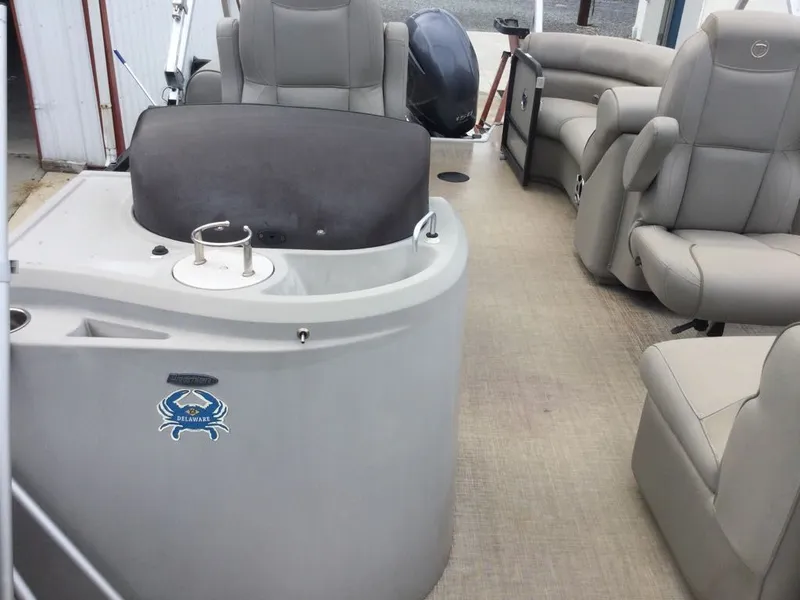 Slide: The Image of Premier 230 Sunsation 2017 - 21