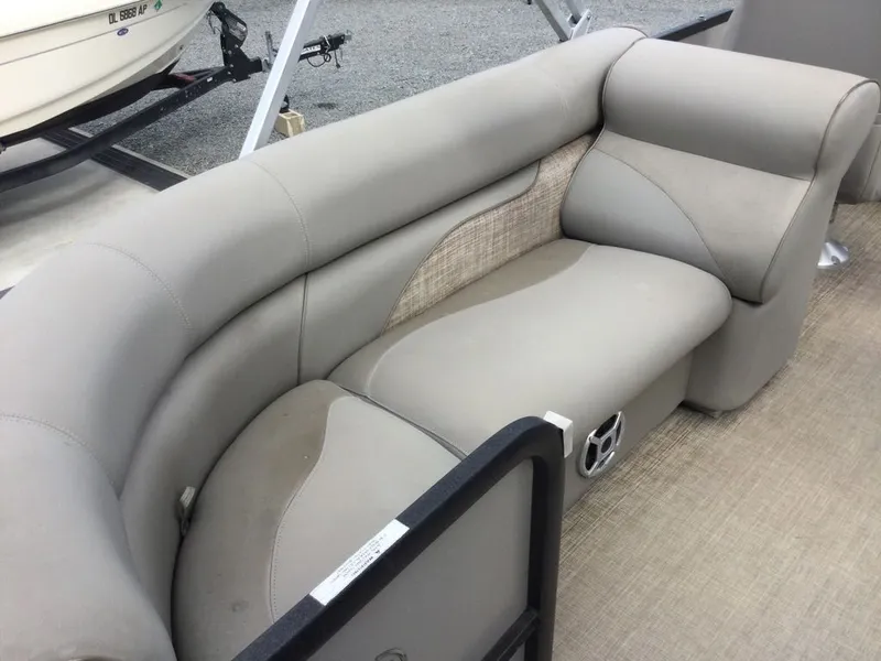 Slide: The Image of Premier 230 Sunsation 2017 - 8