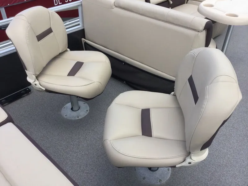 Slide: The Image of Sun Tracker SPORT FISH 22 TWIN LOG 2018 - 14