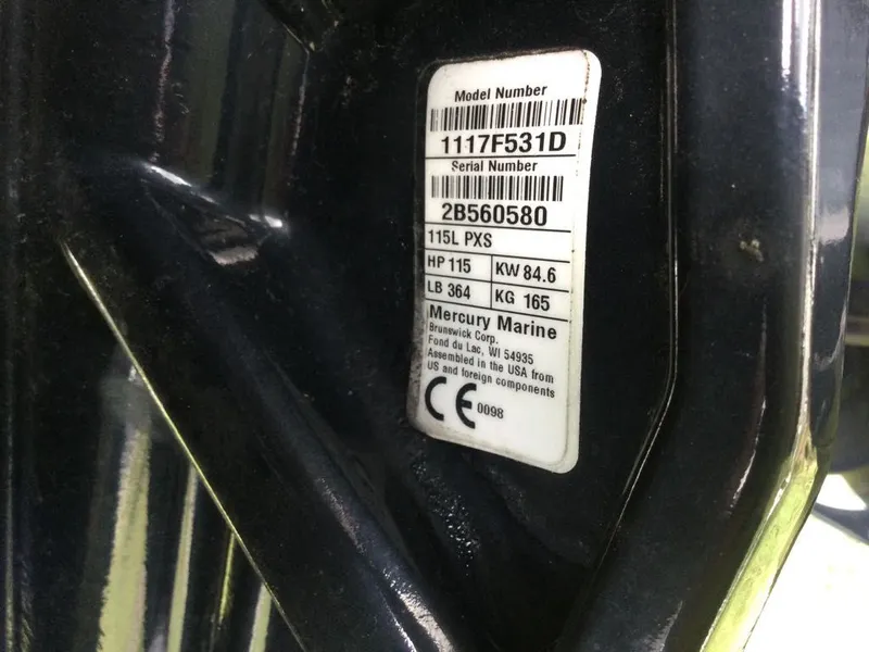 Slide: The Image of Sun Tracker SPORT FISH 22 TWIN LOG 2018 - 9