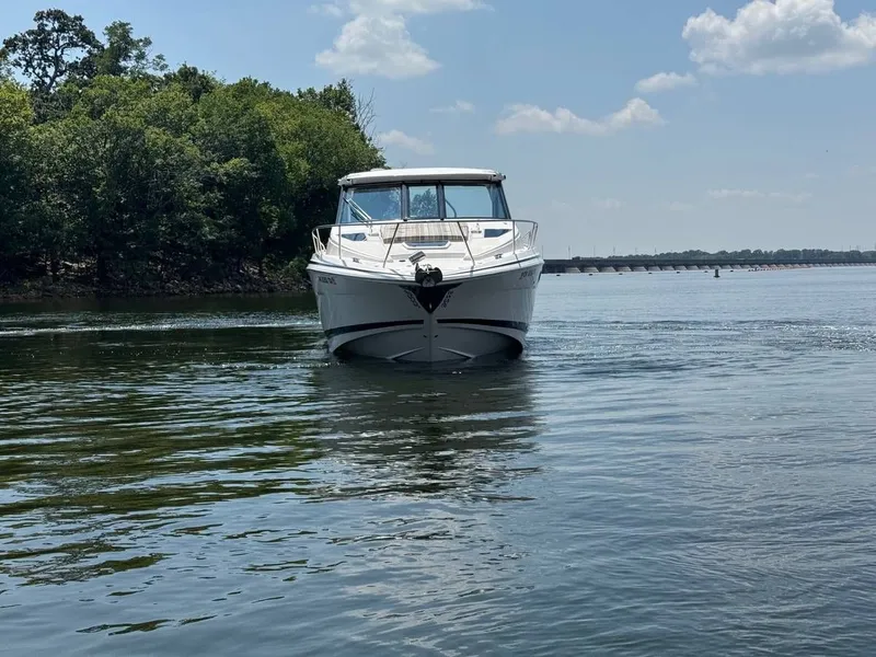 Slide: The Image of Regal 35 Sport Coupe 2016 - 5