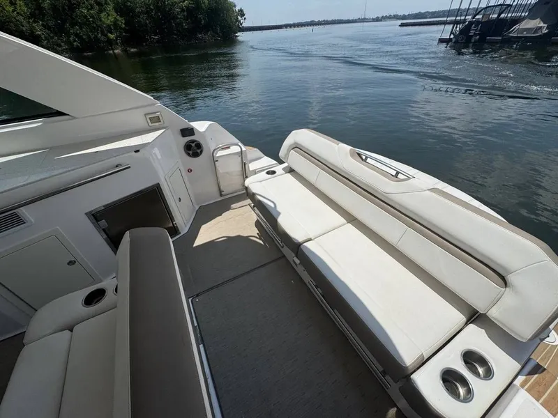 Slide: The Image of Regal 35 Sport Coupe 2016 - 9