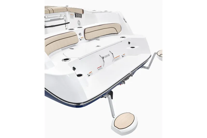 Slide: The Image of Yamaha 222 FSH Sport 2026 - 7