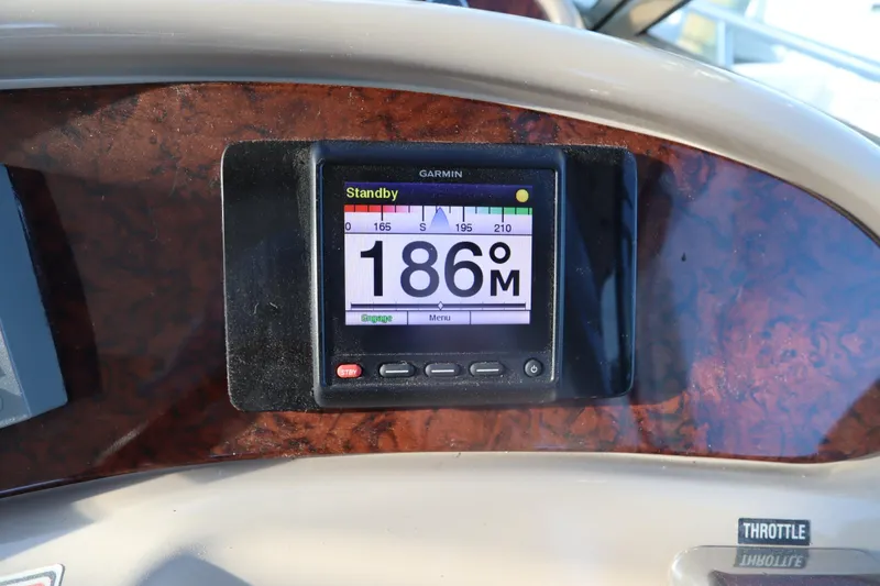 Slide: The Image of Garmin display on 2000 Sea Ray 460 Sundancer showing 186 degrees in standby mode. - 26