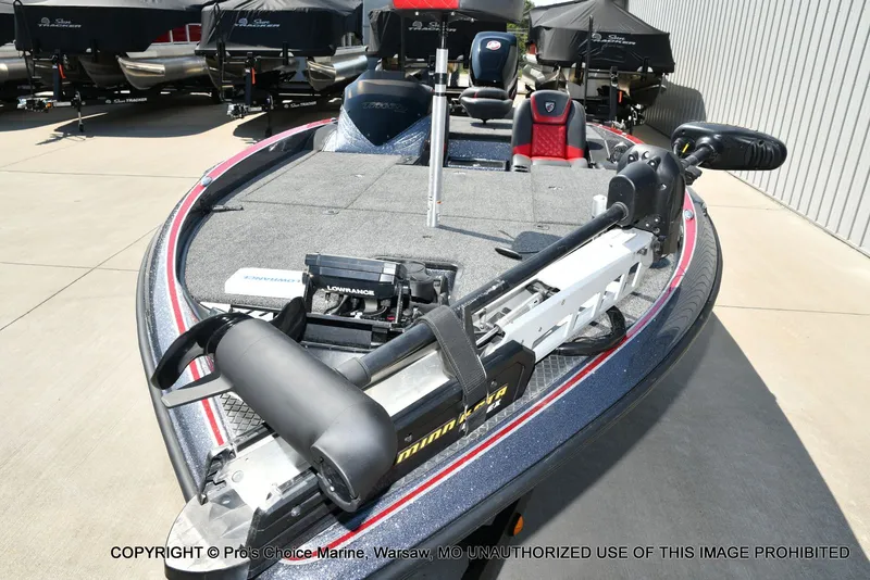 Slide: The Image of Triton 20 TRX 2017 - 30