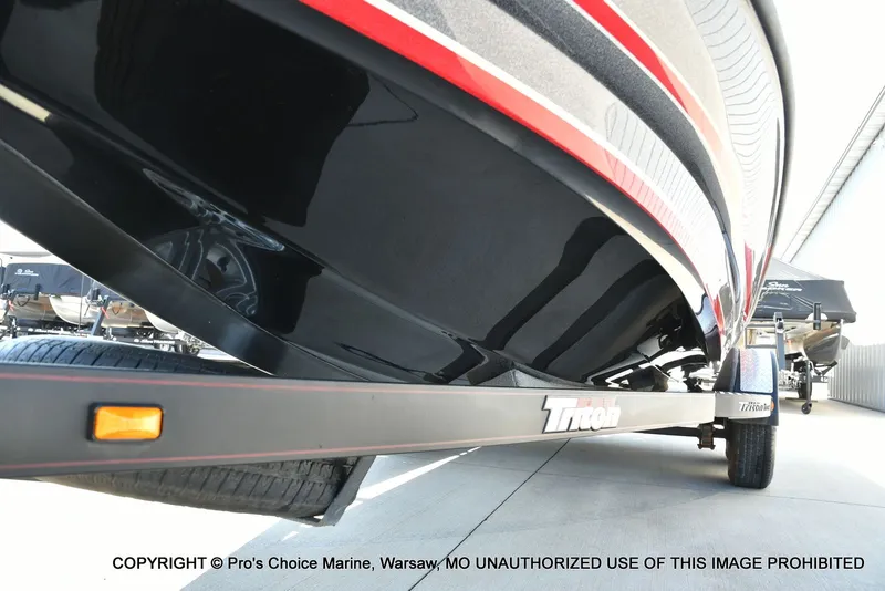 Slide: The Image of Triton 20 TRX 2017 - 34