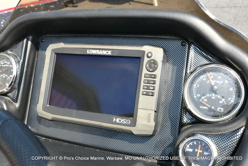 Slide: The Image of Triton 20 TRX 2017 - 4