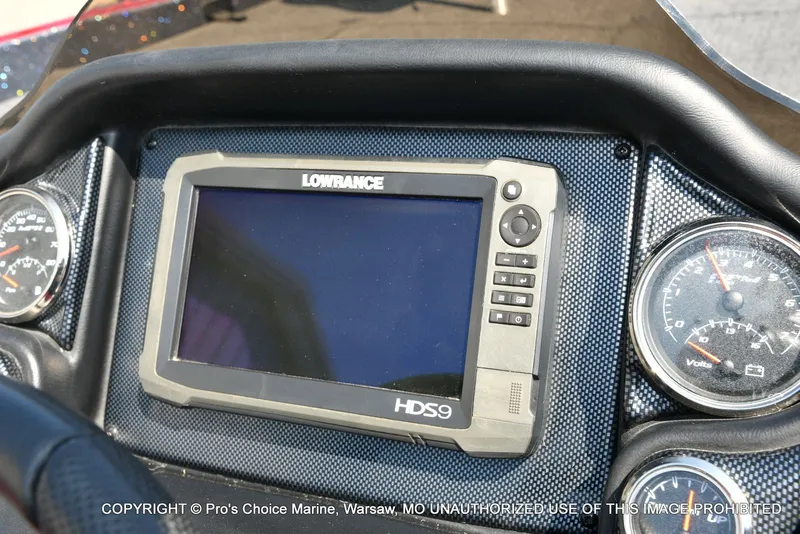 Slide: The Image of Triton 20 TRX 2017 - 40