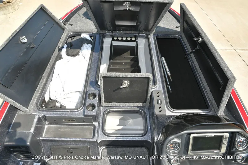 Slide: The Image of Triton 20 TRX 2017 - 8