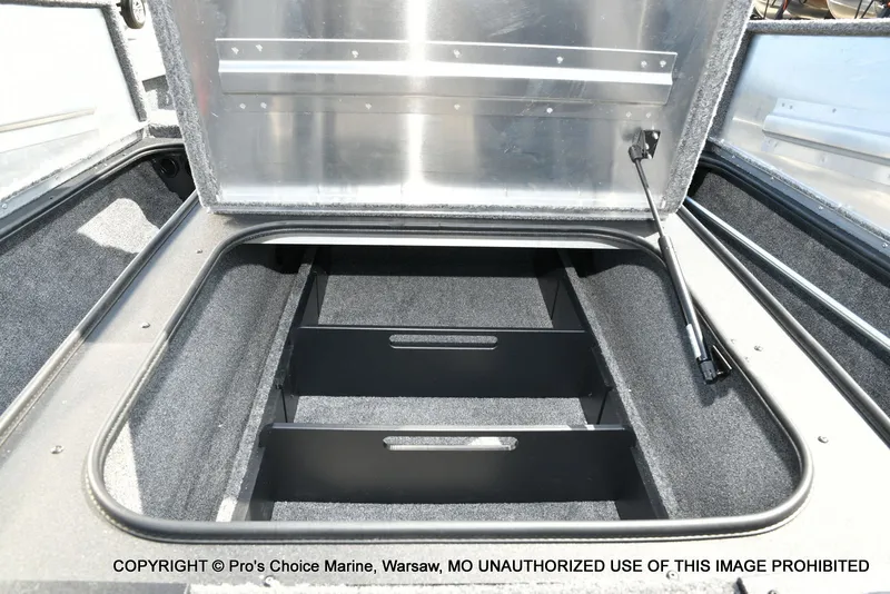 Slide: The Image of Tracker PRO TEAM 175 TXW w/60HP 4 Stroke 2024 - 53