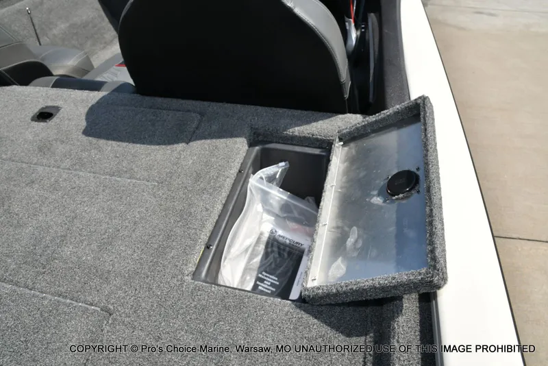 Slide: The Image of Tracker PRO TEAM 175 TXW w/60HP 4 Stroke 2024 - 65