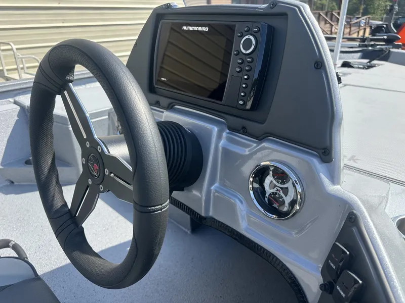 Slide: The Image of Xpress Hyper-Lift Bass Series H20 2026 - 6