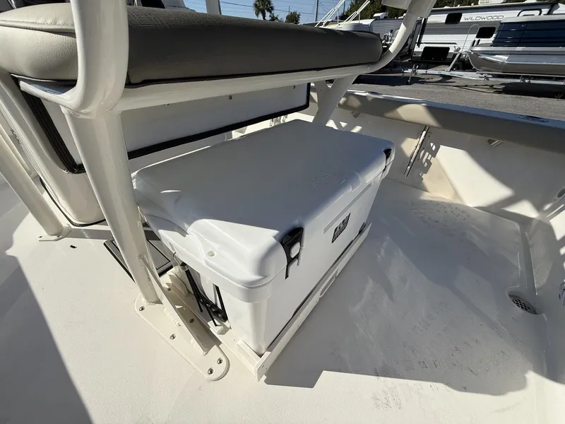 Slide: The Image of Key West 230 Bay Reef 2026 - 10