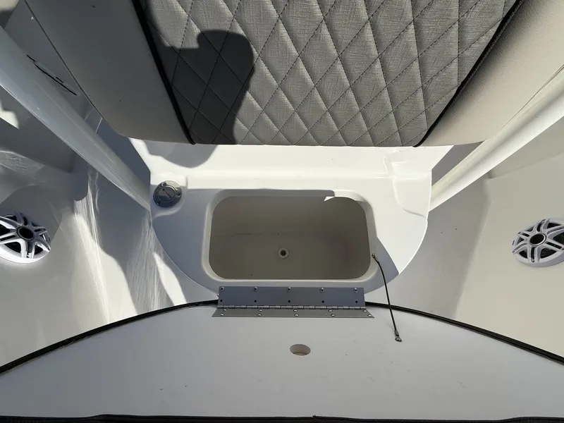 Slide: The Image of Key West 230 Bay Reef 2026 - 7