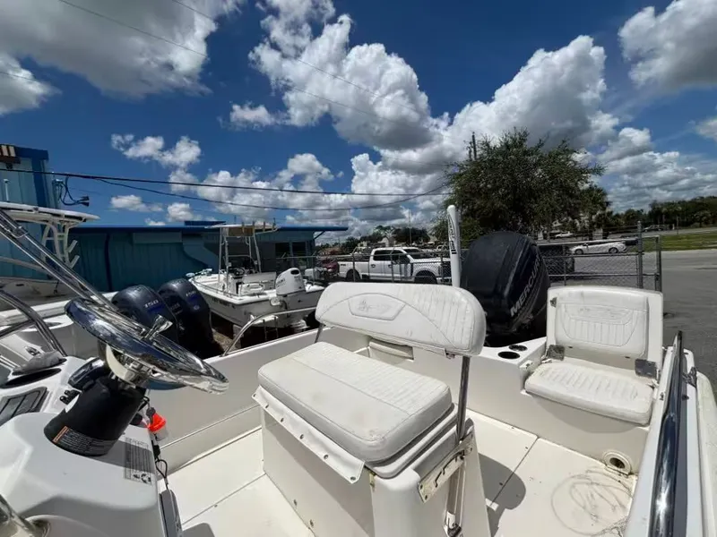 Slide: The Image of Boston Whaler 170 Dauntless 2016 - 11