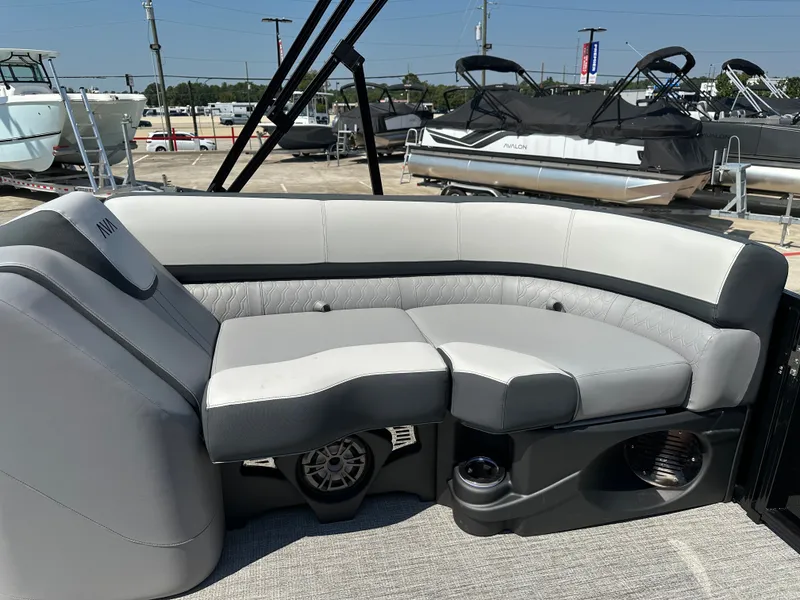 Slide: The Image of Avalon LSZ QLS23T 2025 - 18