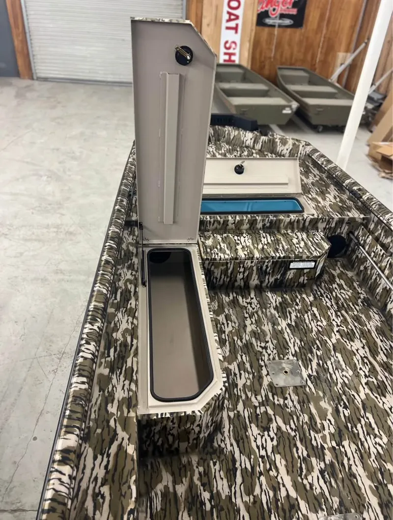 Slide: The Image of Avid 18 Commander 2026 - 10