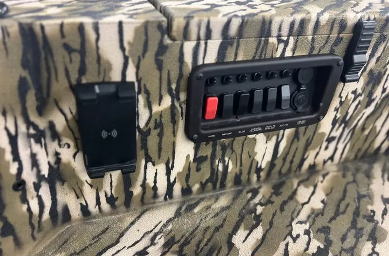 Slide: The Image of Avid 18 Commander 2026 - 13