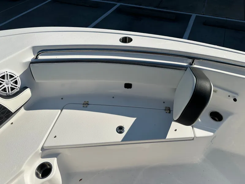 Slide: The Image of Tidewater 210 LXF 2026 - 27