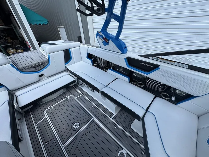 Slide: The Image of Nautique G23 2017 - 11