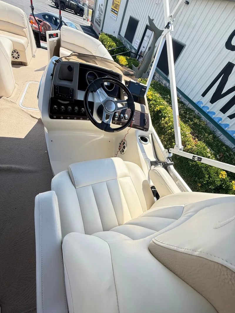 Slide: The Image of Bennington 2550 QBR 2013 - 23