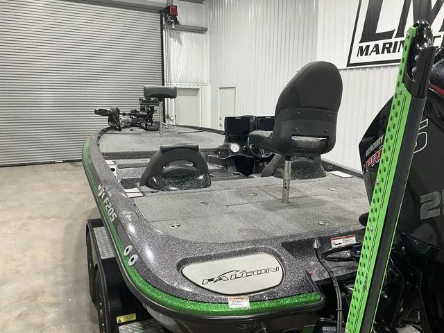 Slide: The Image of Falcon F205 2019 - 16