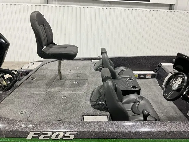 Slide: The Image of Falcon Boats F205 2019 - 6