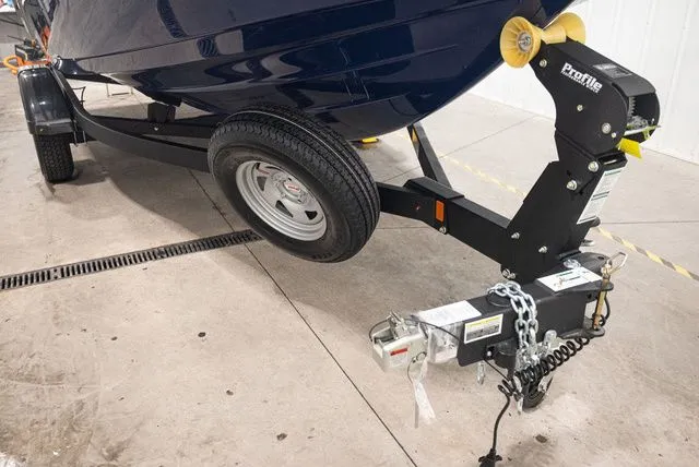 Slide: The Image of Yamaha 195S 2026 - 18