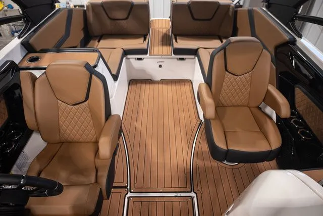 Slide: The Image of Yamaha 252SE 2026 - 12