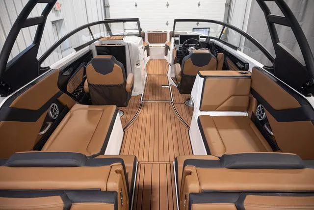 Slide: The Image of Yamaha 252SE 2026 - 5