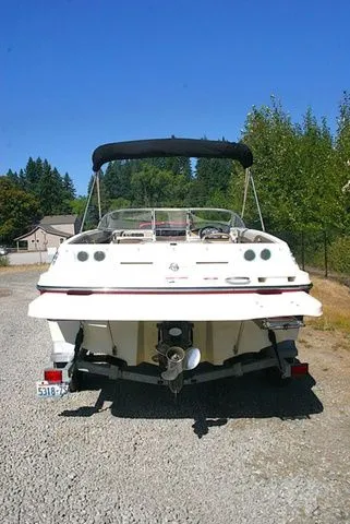 Slide: The Image of Bayliner 195 Bowrider 2015 - 4