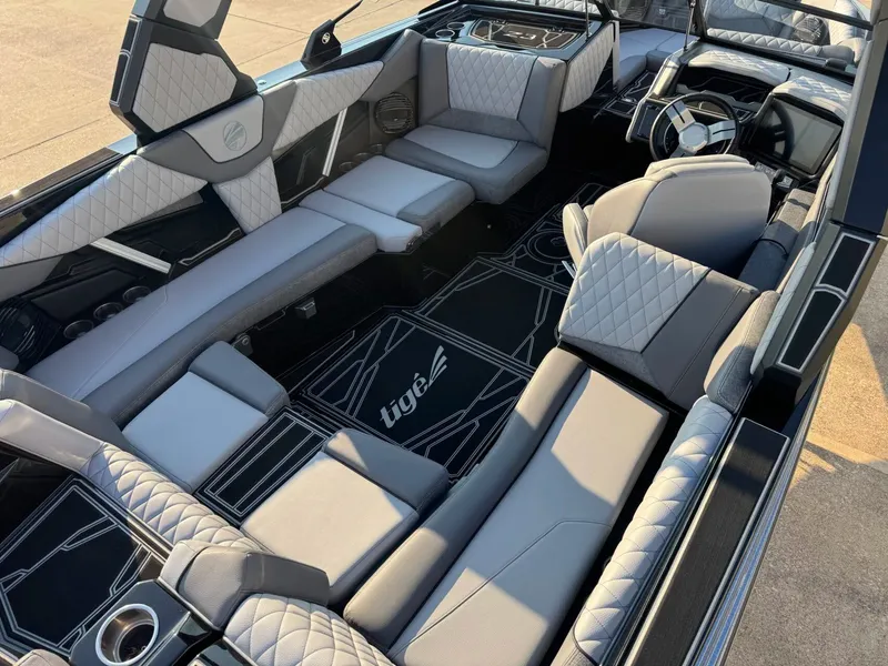 Slide: The Image of Tigé Z3 2026 - 11